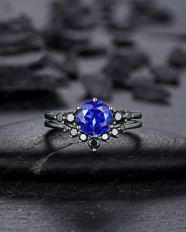 Vintage Black Gold Round Shape Blue Sapphire Engagement Ring, Black Rhodium Sapphire Wedding Set, Unique Dark Bridal Set, Black Promise Ring - ShainJewelry