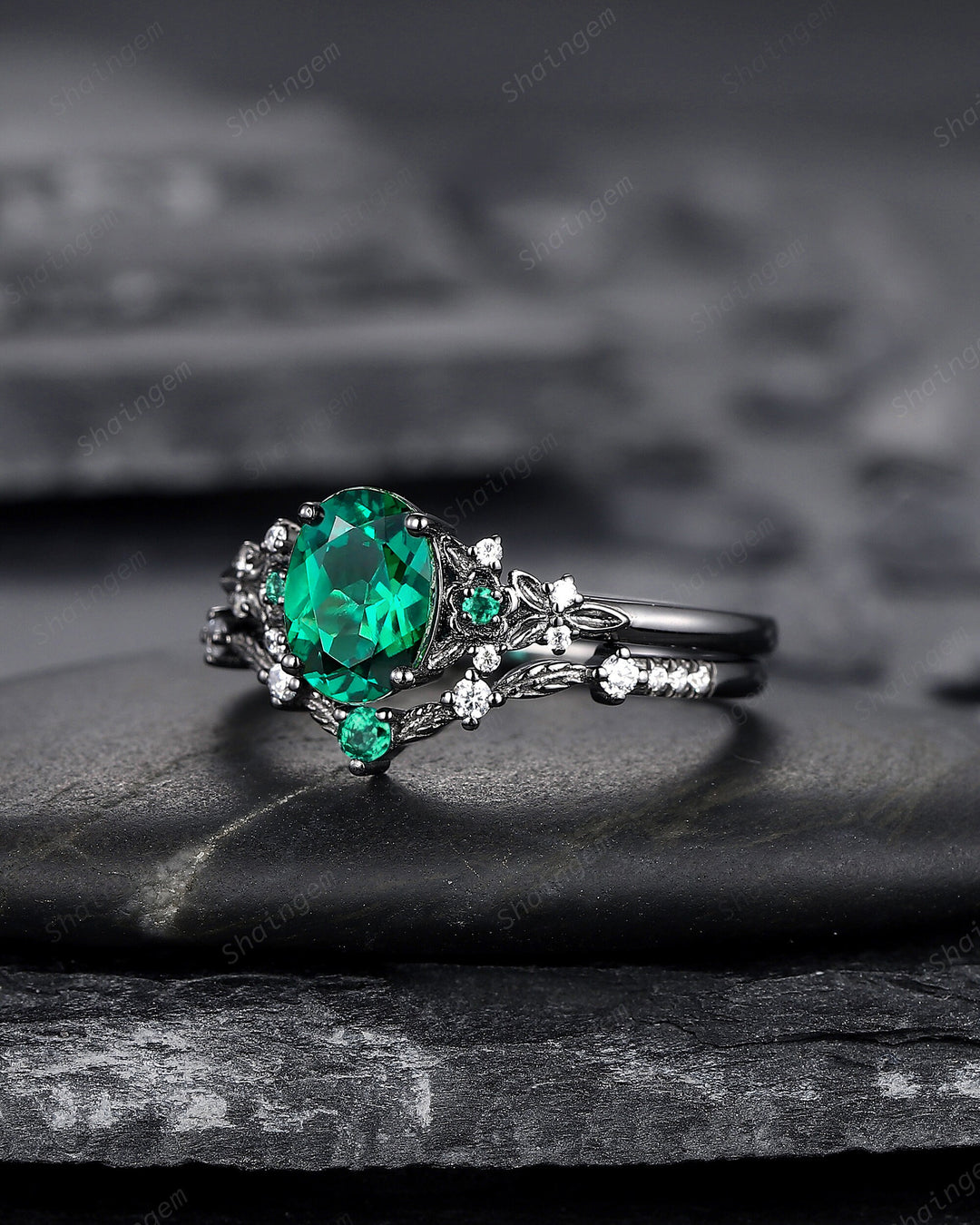 Vintage Black Gold Oval Shape Emerald Engagement Ring, Rhodium Black Emerald Wedding Set, Witchy Bridal Set Promise Ring Black Floral Ring - ShainJewelry