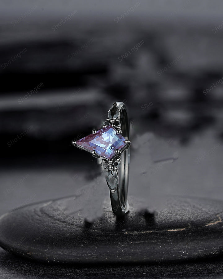 Black Gold Kite Shape Alexandrite Bridal Set, Dark Wedding Witchy Ring, Gothic Rhodium Black Alexandrite Engagement Ring Gift for Women - ShainJewelry
