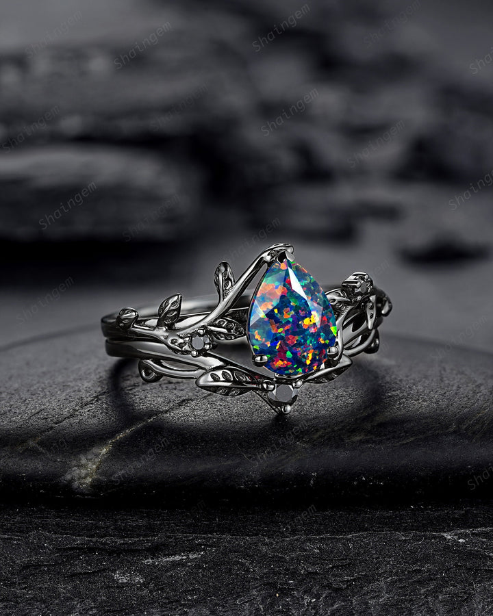Black Gold Pear Shape Facet Black Opal Vine Engagement Ring, Rhodium Black Twig Branch Wedding Set, Witchy Leaf Bridal Set Promise Ring Gift - ShainJewelry