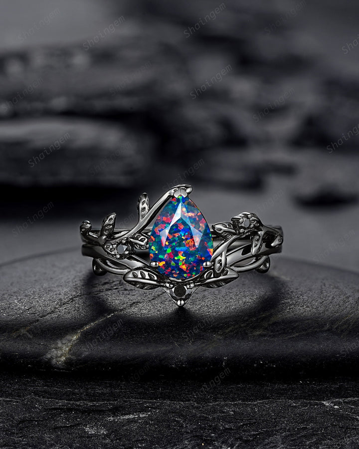 Black Gold Pear Shape Facet Black Opal Vine Engagement Ring, Rhodium Black Twig Branch Wedding Set, Witchy Leaf Bridal Set Promise Ring Gift - ShainJewelry