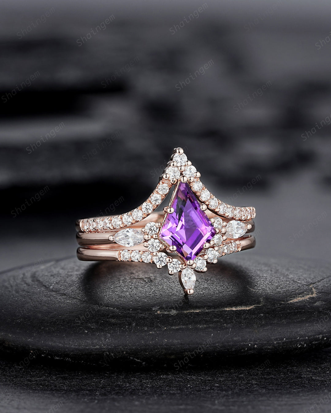 3PCS Vintage Kite Cut Natural Amethyst Engagement Ring Set, V Shape Rose Gold Purple Amethyst Promise Ring, Wedding Ring Gift for Women - ShainJewelry