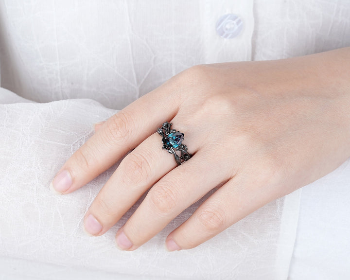 Gothic Black Gold Pear Shape Alexandrite Leaf Engagement Ring Set, Black Vine Promise Ring, Unique Rhodium Black Witchy Twig Branch Ring - ShainJewelry
