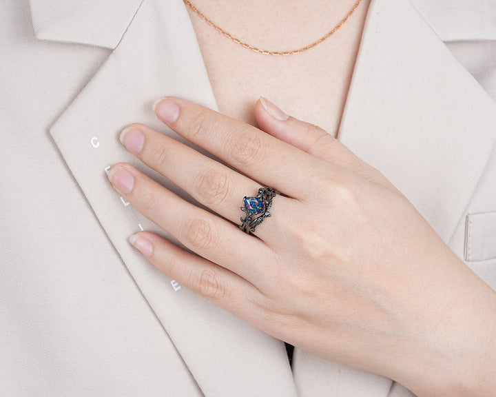 Black Gold Pear Shape Facet Black Opal Vine Engagement Ring, Rhodium Black Twig Branch Wedding Set, Witchy Leaf Bridal Set Promise Ring Gift - ShainJewelry
