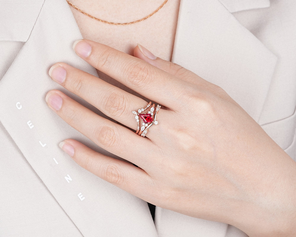 3PCS Vintage Kite Shape Ruby Engagement Ring Set, Solid Rose Gold Ruby Promise Ring, July Birthstone Bridal Set Wedding Ring Gift for Women - ShainJewelry