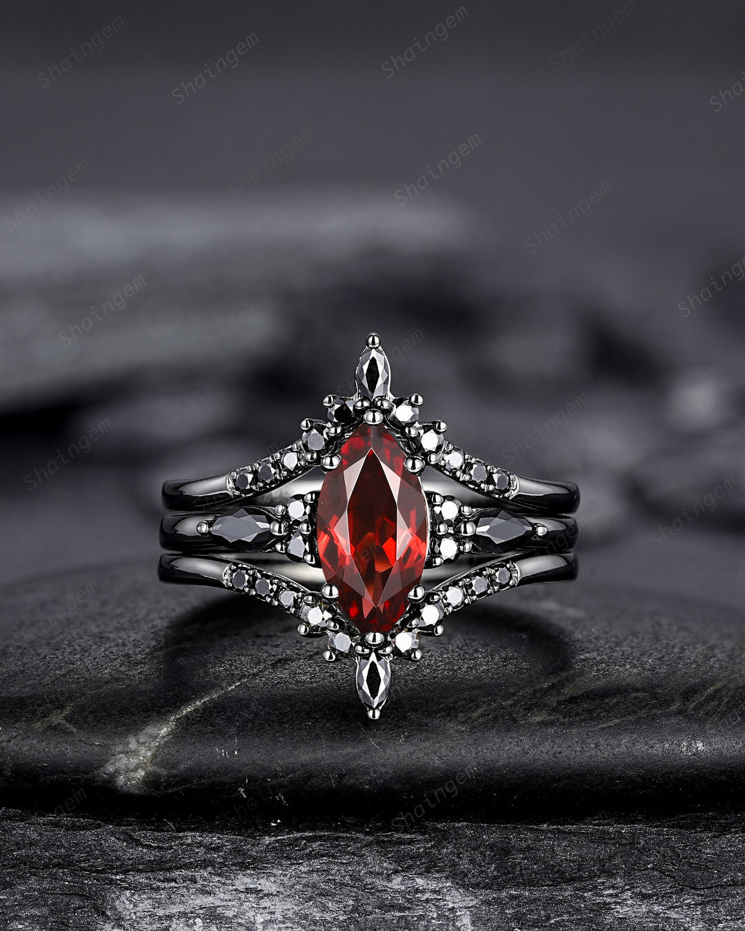 Vintage 3PCS Marquise Natural Garnet Black Engagement Ring Set, Gothic Black Bridal Set, Black Rhodium Wedding Set, Black Promise Ring Gift - ShainJewelry
