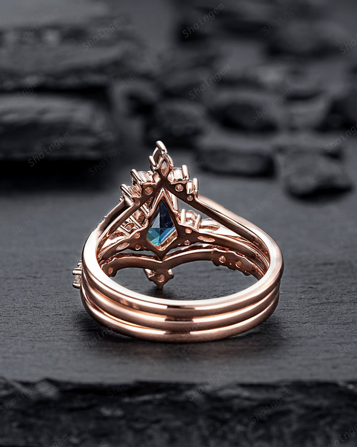 3PCS Vintage Kite Cut Alexandrite Engagement Ring Set, V Shape Rose Gold June Birthstone Promise Ring, Unique Curved Wedding Ring for Women - ShainJewelry