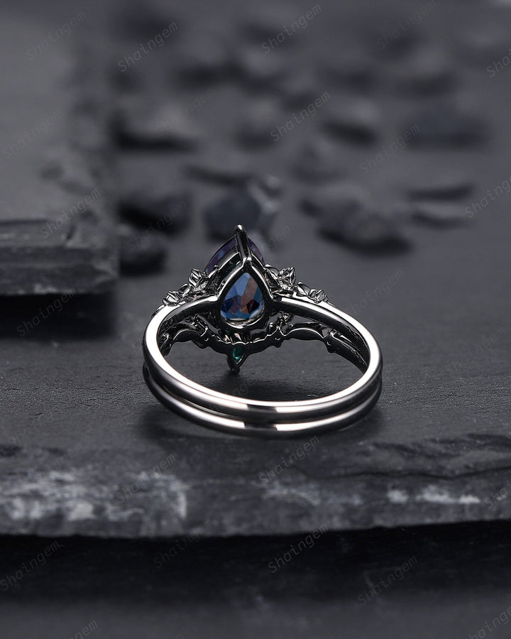 Black Gold Pear Cut Alexandrite and Emerald Engagement Ring, Black Floral Promise Ring , Unique Black Rhodium Wedding Ring Bridal Set Gift - ShainJewelry