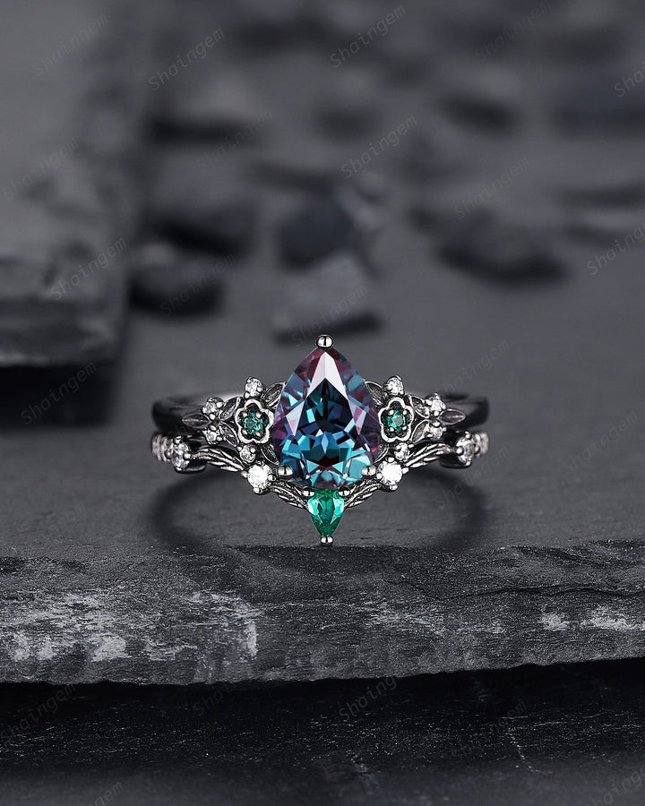 Black Gold Pear Cut Alexandrite and Emerald Engagement Ring, Black Floral Promise Ring , Unique Black Rhodium Wedding Ring Bridal Set Gift - ShainJewelry
