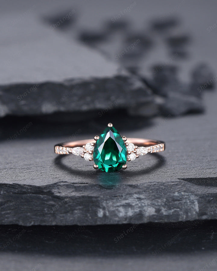Vintage Emerald Cluster Engagement Ring, Unique Rose Gold Wedding Ring Set, May Birthstone Bridal Set Anniversary Promise Ring for Women - ShainJewelry