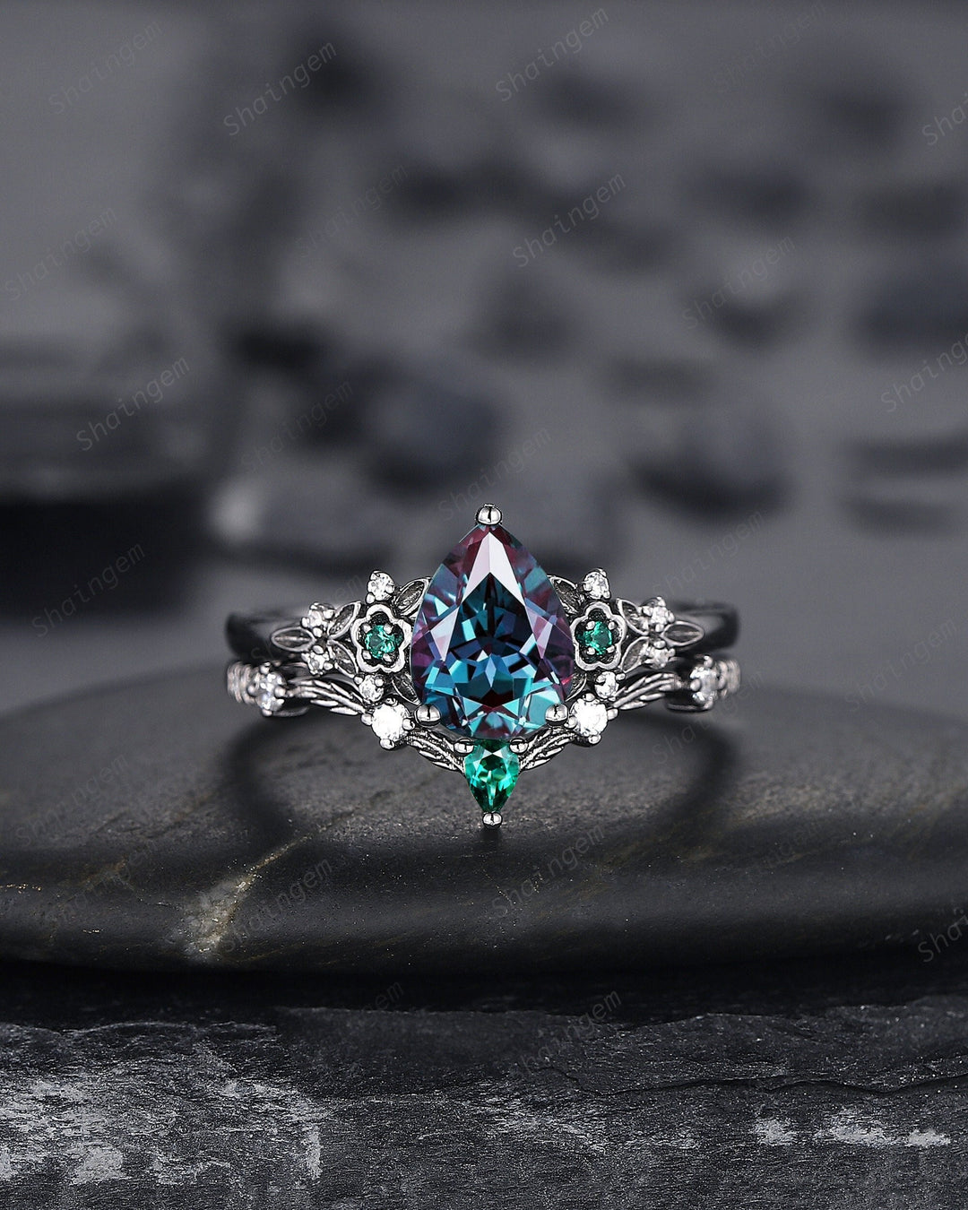 Black Gold Pear Cut Alexandrite and Emerald Engagement Ring, Black Floral Promise Ring , Unique Black Rhodium Wedding Ring Bridal Set Gift - ShainJewelry