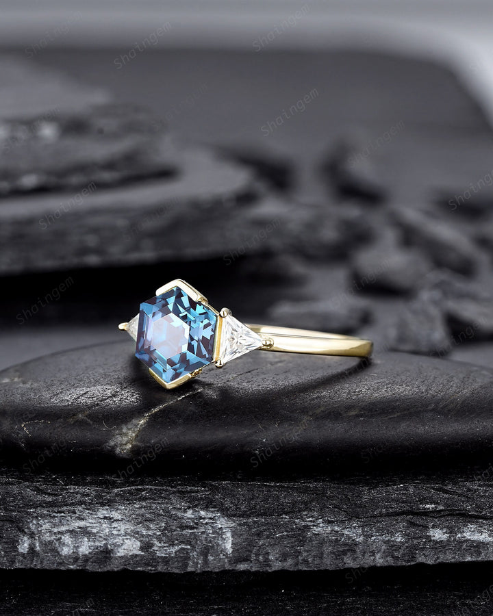 Unique Hexagon Cut Alexandrite Engagement Ring, Vintage Yellow Gold Triangle Moissanite Promise Ring, Half Bezel Three Stone Wedding Ring - ShainJewelry