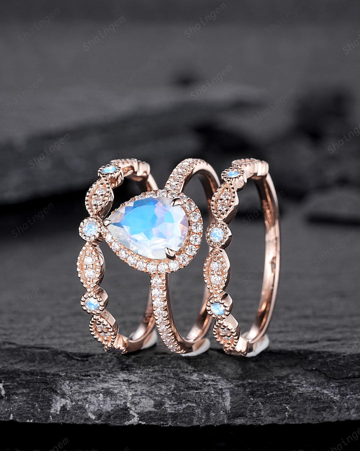 3PCS Pear Shape Natural Moonstone Halo Engagement Ring Set, Vintage Rose Gold Bridal Set, Unique June Birthstone Promise Ring Gift for Women - ShainJewelry