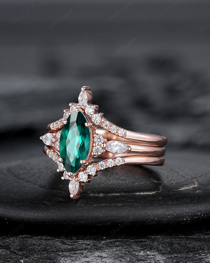 3PCS Vintage Marquise Cut Green Emerald Engagement Ring Set, V Shape Rose Gold May Birthstone Promise Ring, Wedding Ring Gift for Women - ShainJewelry