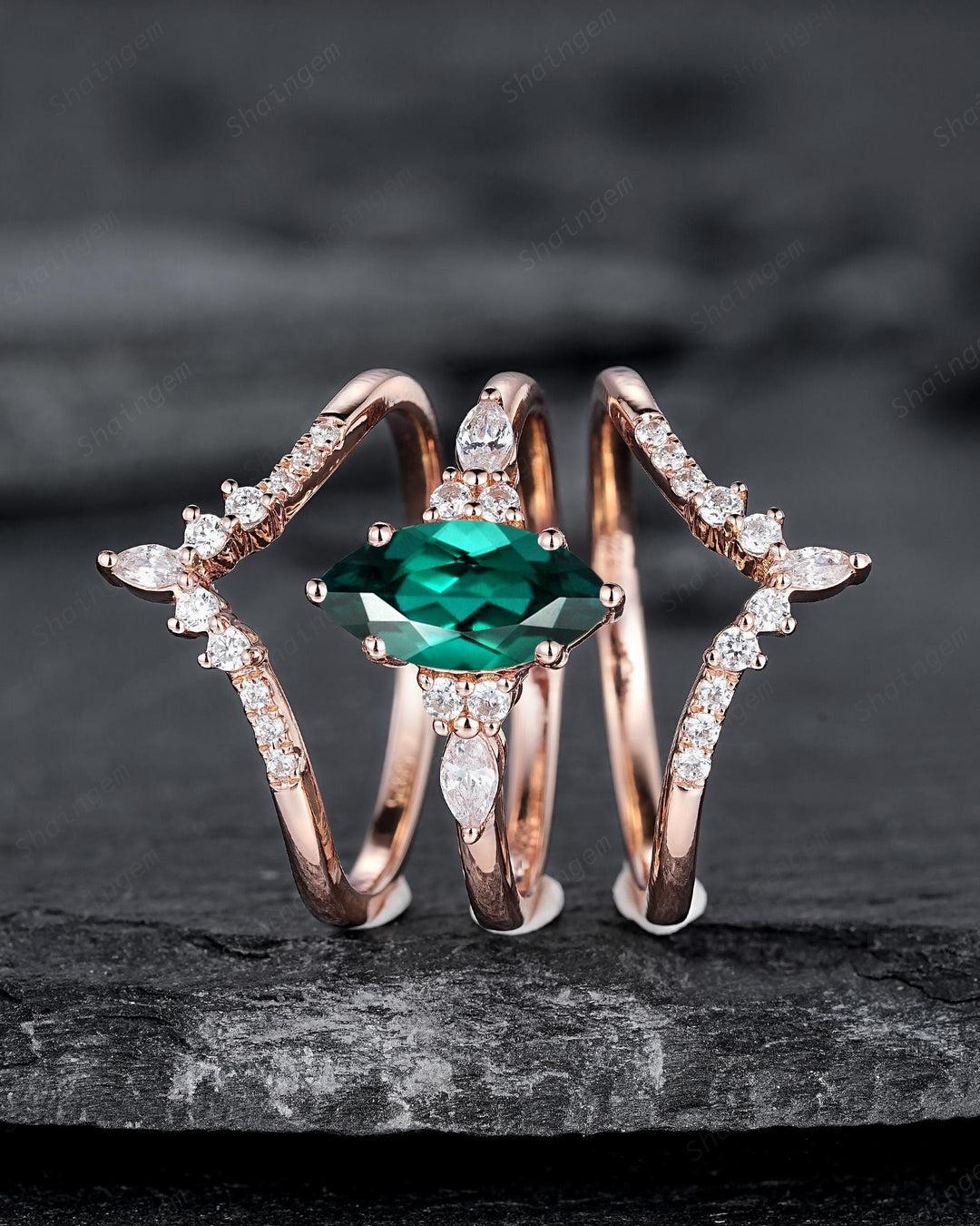 3PCS Vintage Marquise Cut Green Emerald Engagement Ring Set, V Shape Rose Gold May Birthstone Promise Ring, Wedding Ring Gift for Women - ShainJewelry