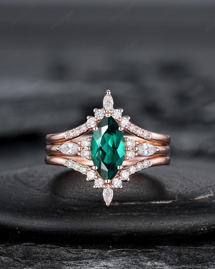 3PCS Vintage Marquise Cut Green Emerald Engagement Ring Set, V Shape Rose Gold May Birthstone Promise Ring, Wedding Ring Gift for Women - ShainJewelry