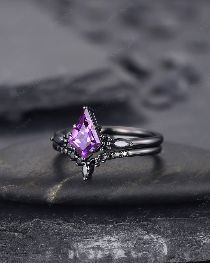 Unique Black Gold Kite Cut Violet Purple Sapphire Engagement Ring Set, Gothic Black Rhodium Wedding Ring, Punk Promise Ring Gift for Women - ShainJewelry