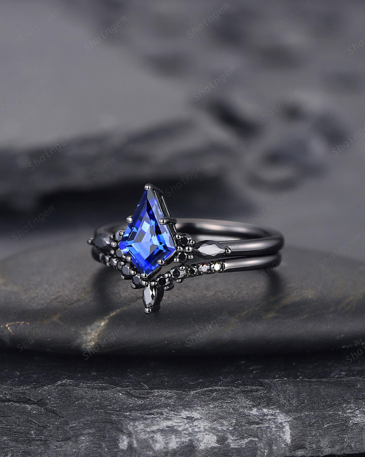 Unique Black Gold Kite Cut Cornflower Blue Sapphire Engagement Ring Set, Gothic Black Rhodium Wedding Ring, Punk Promise Ring Gift for Women - ShainJewelry