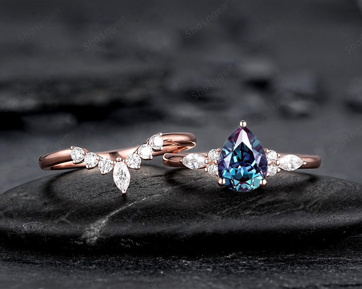 Vintage Pear Shape Alexandrite Engagement Ring Set, Rose Gold Promise Ring Bridal Set, June Birthstone Wedding Ring Anniversary Gift for her - ShainJewelry