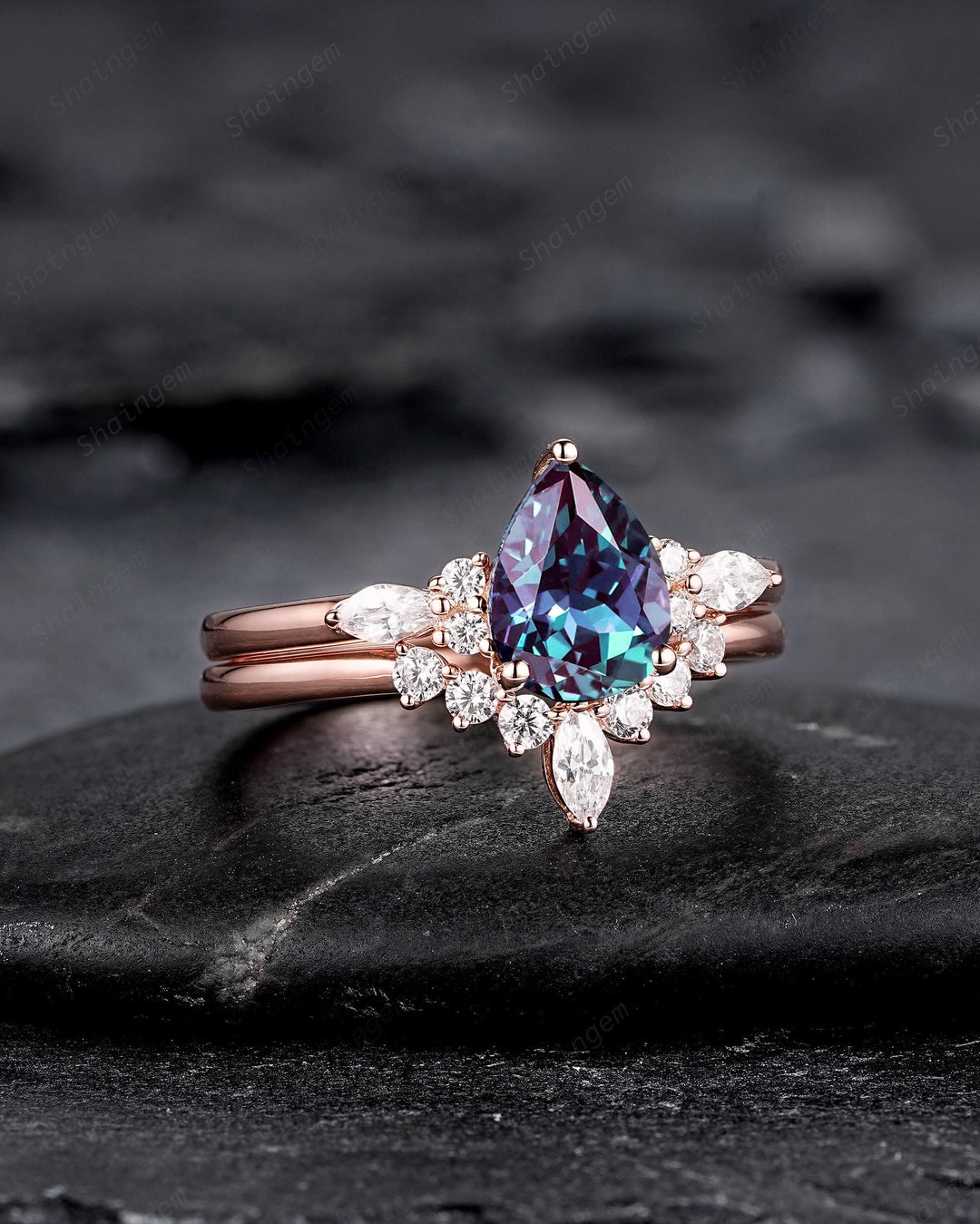 Vintage Pear Shape Alexandrite Engagement Ring Set, Rose Gold Promise Ring Bridal Set, June Birthstone Wedding Ring Anniversary Gift for her - ShainJewelry