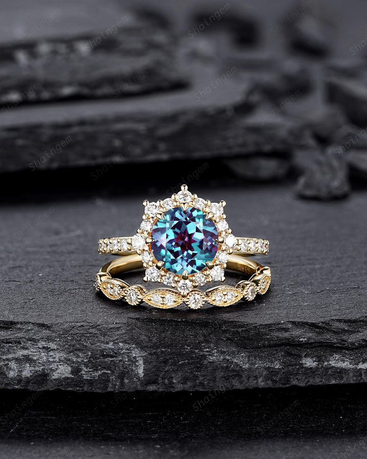 Round Shape Alexandrite Bridal Set, 14K Solid Yellow Gold Alexandrite Halo Engagement Ring, Alexandrite Bridal Set Anniversary Gift For her - ShainJewelry