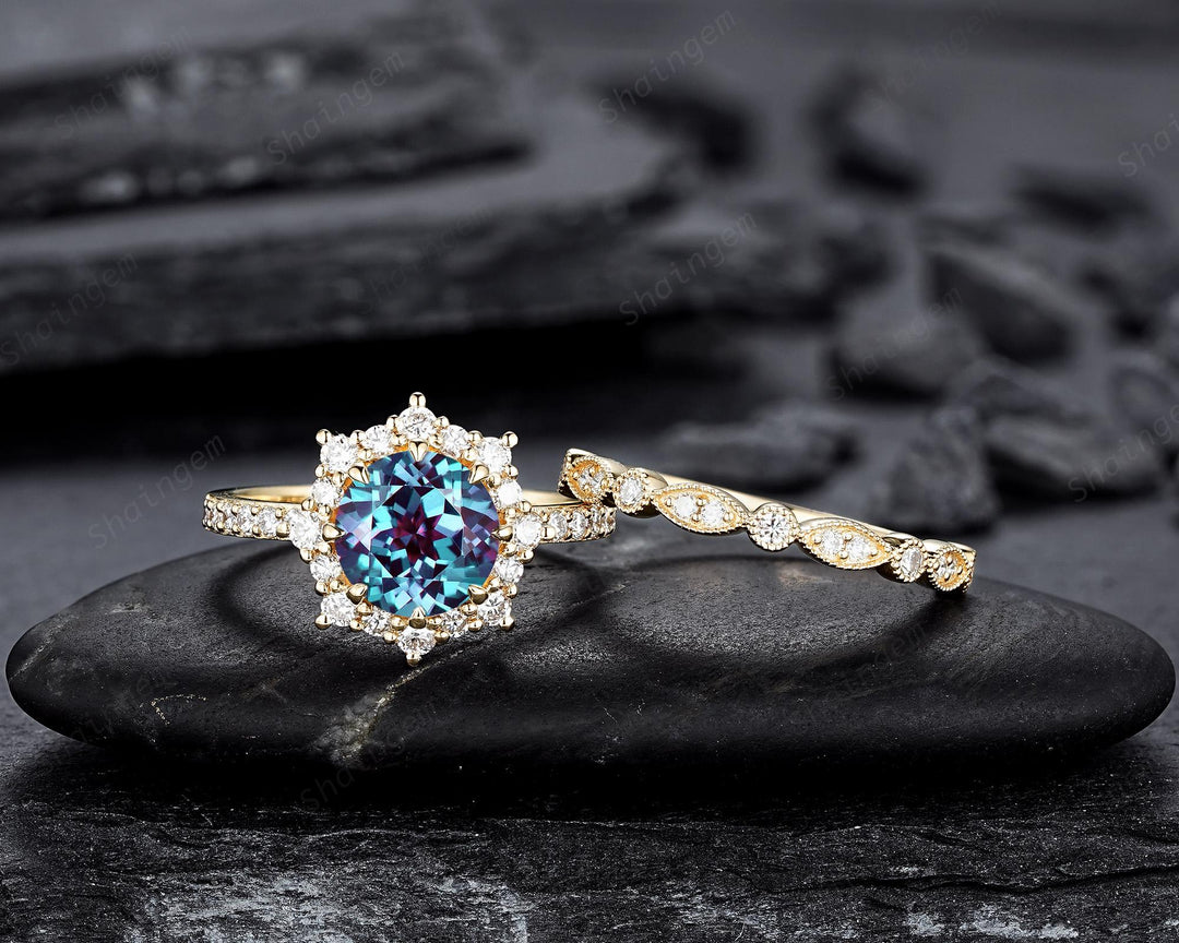 Round Shape Alexandrite Bridal Set, 14K Solid Yellow Gold Alexandrite Halo Engagement Ring, Alexandrite Bridal Set Anniversary Gift For her - ShainJewelry