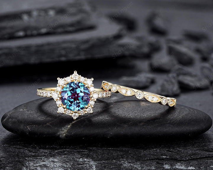 Round Shape Alexandrite Bridal Set, 14K Solid Yellow Gold Alexandrite Halo Engagement Ring, Alexandrite Bridal Set Anniversary Gift For her - ShainJewelry
