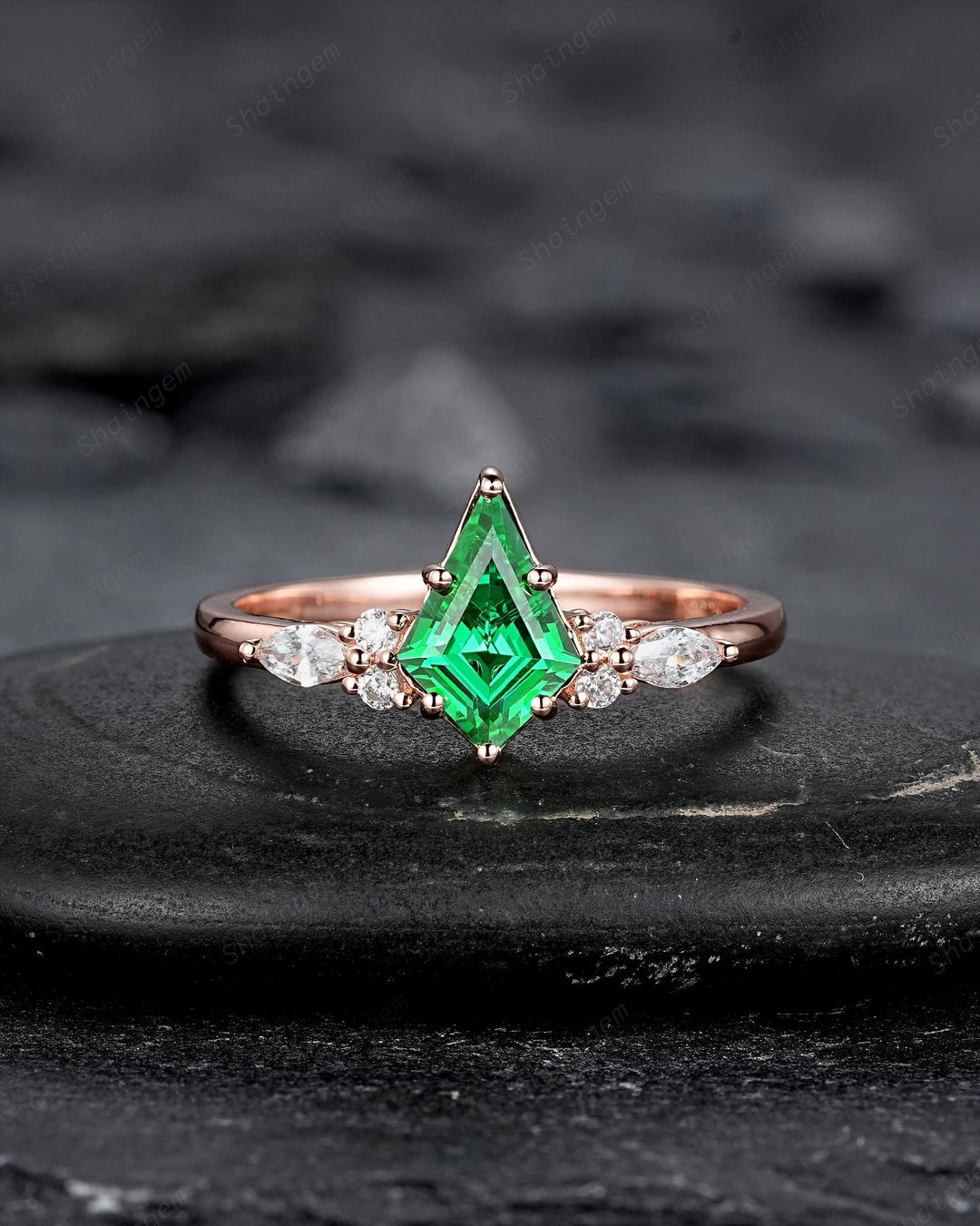 Vintage Kite Cut Green Garnet Engagement Ring Unique Rose Gold Chevron Wedding Set Cluster Promise Ring Gift January Birthstone for Women - ShainJewelry