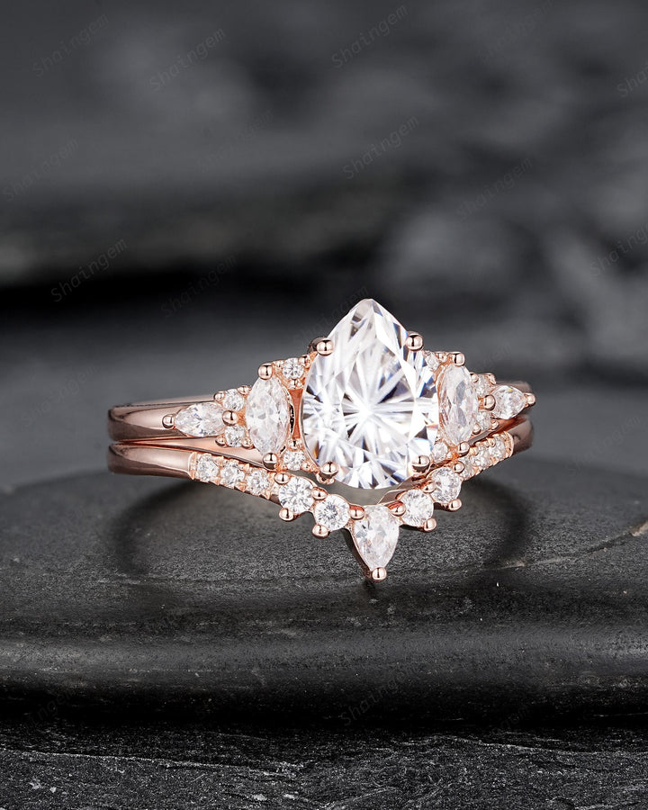 Unique Pear Shape Fireworks Cut Moissanite and Diamond Engagement Ring Rose Gold Wedding Ring Bridal Set V Shape Curved Promise Ring for her - ShainJewelry