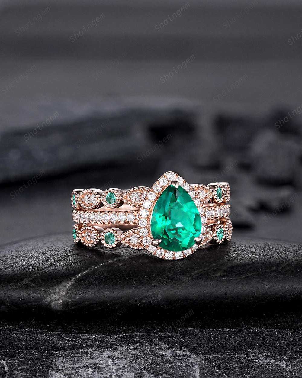 3PCS Pear Shape Emerald Halo Engagement Ring Vintage Rose Gold Green Stone Bridal Set Unique May Birthstone Promise Wedding Ring for Women - ShainJewelry