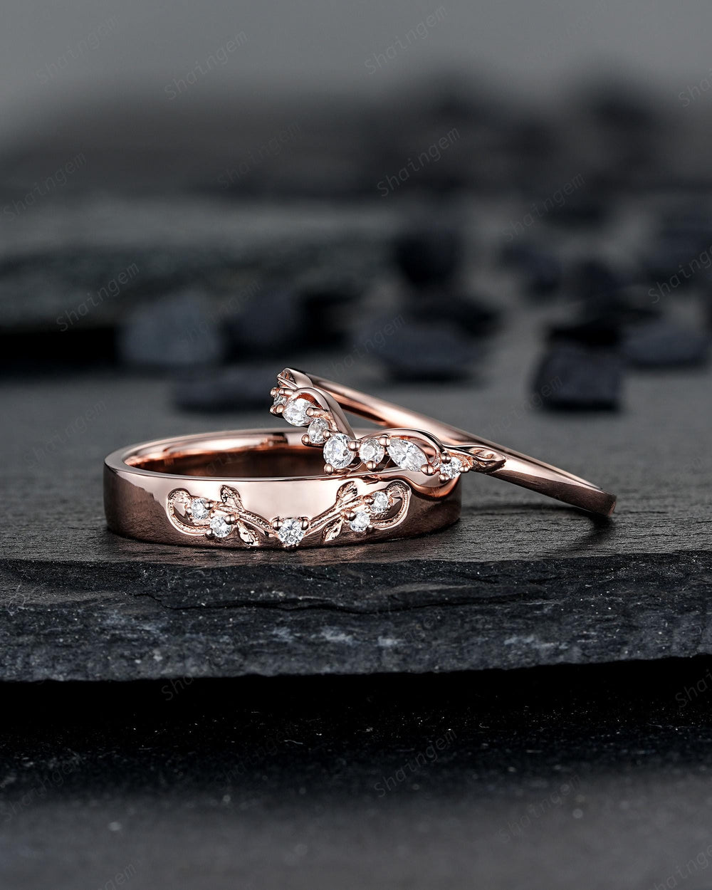 Nature Inspired Engraved Leaf His and Hers Diamond Couple Ring Set Rose Gold Wedding Engagement Promise Ring Men's Women's Matching Band - ShainJewelry