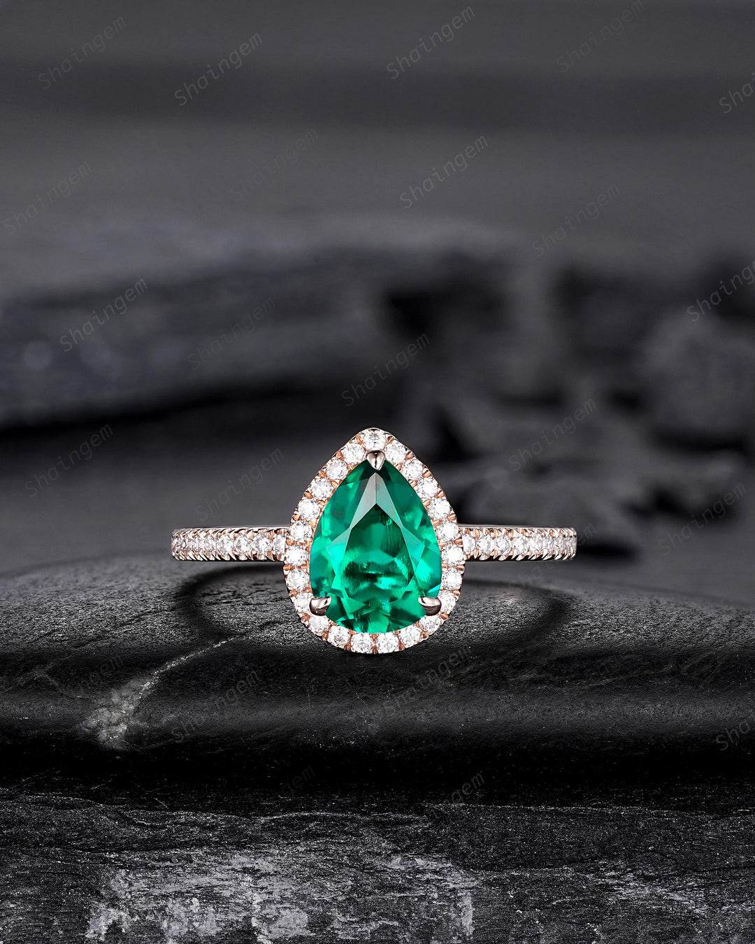3PCS Pear Shape Emerald Halo Engagement Ring Vintage Rose Gold Green Stone Bridal Set Unique May Birthstone Promise Wedding Ring for Women - ShainJewelry