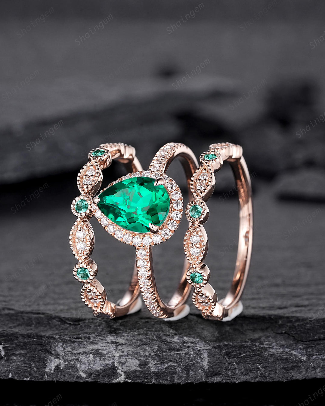 3PCS Pear Shape Emerald Halo Engagement Ring Vintage Rose Gold Green Stone Bridal Set Unique May Birthstone Promise Wedding Ring for Women - ShainJewelry