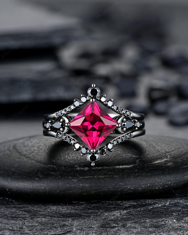 3PCS Gothic Black Gold Princess Cut Ruby Crescent Engagement Ring Unique Goth Black Rhodium Moon Wedding Set Dark Promise Ring Gift Women - ShainJewelry