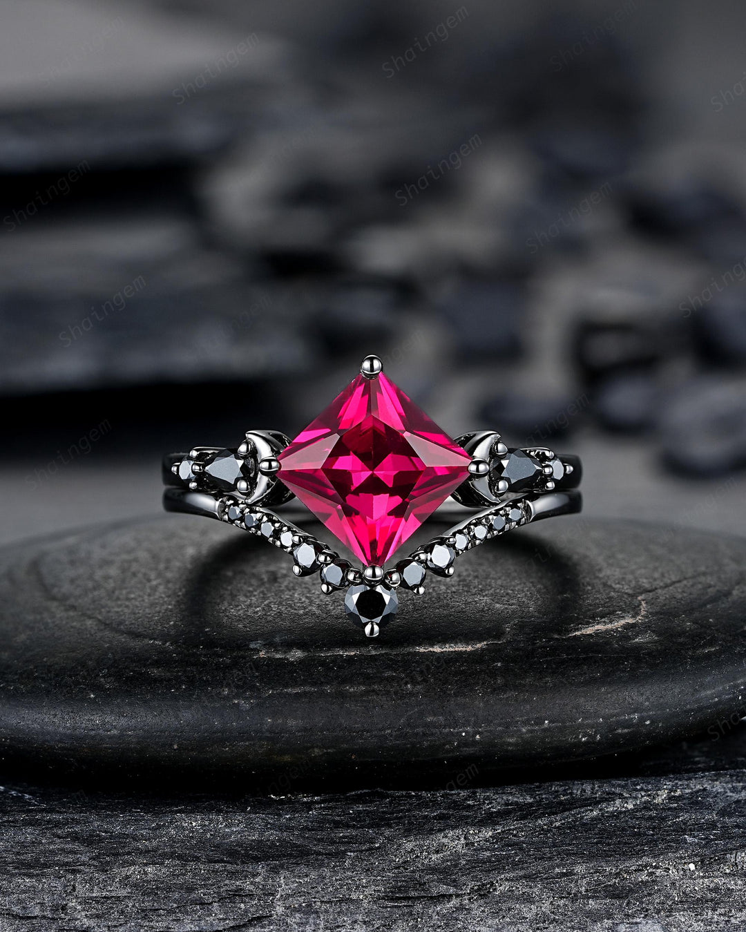 3PCS Gothic Black Gold Princess Cut Ruby Crescent Engagement Ring Unique Goth Black Rhodium Moon Wedding Set Dark Promise Ring Gift Women - ShainJewelry