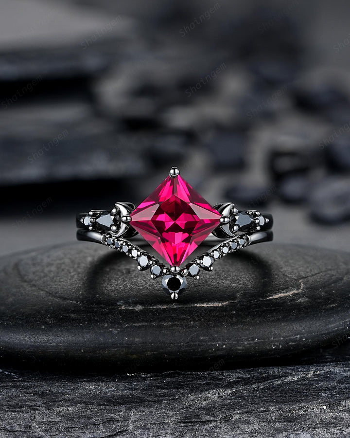 3PCS Gothic Black Gold Princess Cut Ruby Crescent Engagement Ring Unique Goth Black Rhodium Moon Wedding Set Dark Promise Ring Gift Women - ShainJewelry