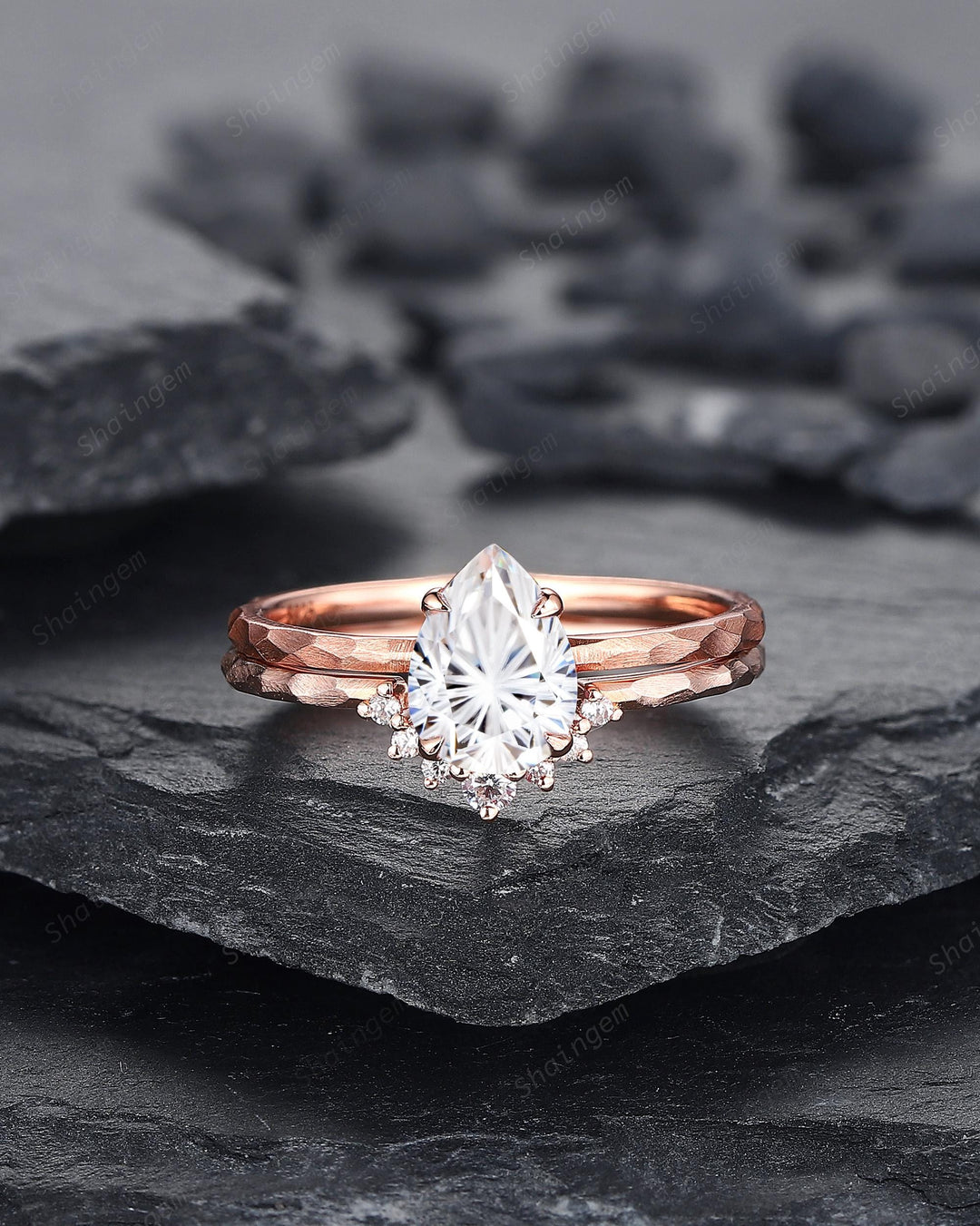 Unique Hammered Pear Shape Fireworks Cut Moissanite Engagement Ring Set, Hand Forged 14K 18K Rose Gold Diamond Bridal Set Promise Ring Gift - ShainJewelry