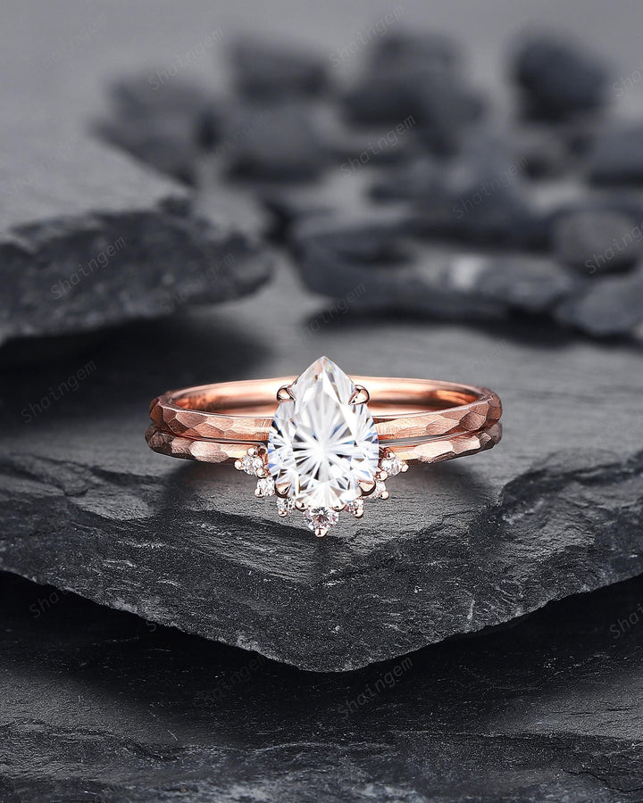 Unique Hammered Pear Shape Fireworks Cut Moissanite Engagement Ring Set, Hand Forged 14K 18K Rose Gold Diamond Bridal Set Promise Ring Gift - ShainJewelry