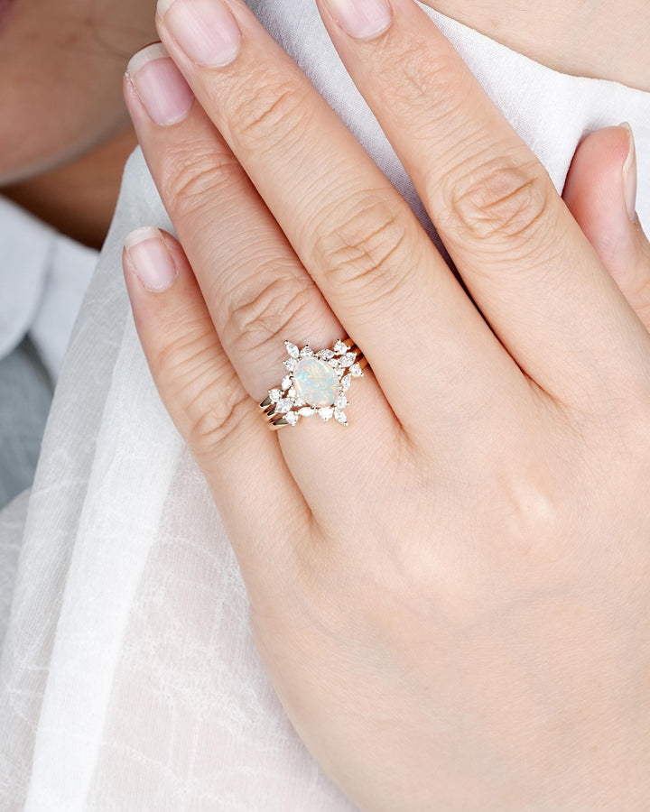 3PCS Oval Shape Natural Australian White Fire Opal Engagement Ring Set, 14K 18K Rose Gold Halo Promise Wedding Ring Anniversary Gift Woman - ShainJewelry