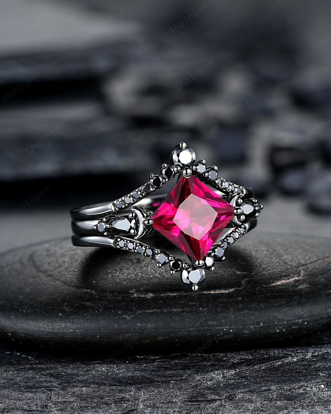 3PCS Gothic Black Gold Princess Cut Ruby Crescent Engagement Ring Unique Goth Black Rhodium Moon Wedding Set Dark Promise Ring Gift Women - ShainJewelry