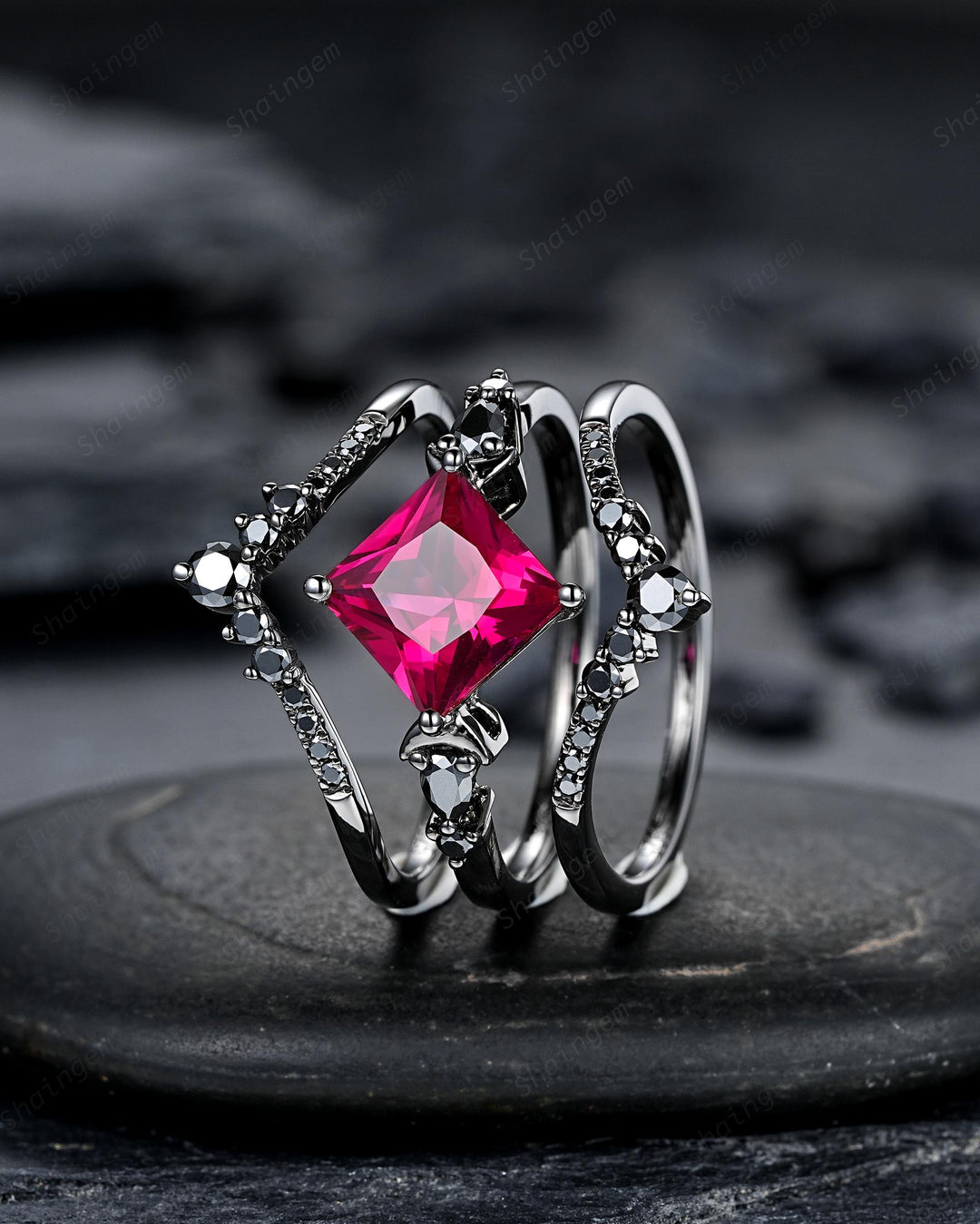 3PCS Gothic Black Gold Princess Cut Ruby Crescent Engagement Ring Unique Goth Black Rhodium Moon Wedding Set Dark Promise Ring Gift Women - ShainJewelry
