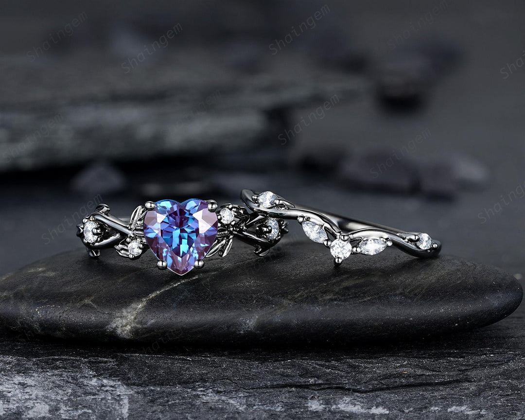 Gothic Black Gold Heart Shape Alexandrite Engagement Ring Set, Rhodium Black Love Promise Ring, Witchy Twig Branch Promise Anniversary Ring - ShainJewelry