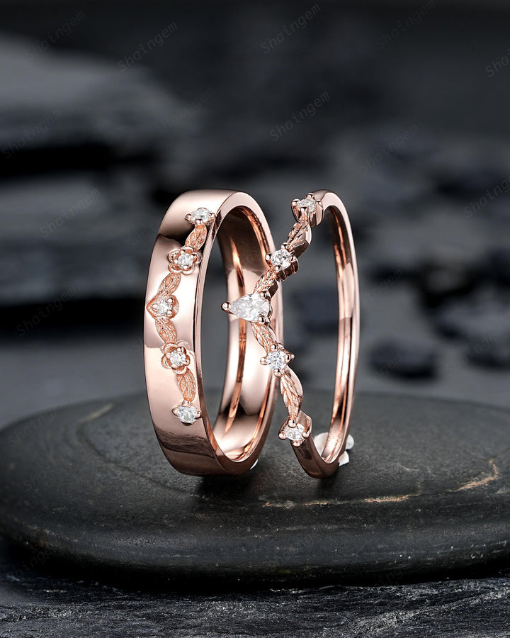 Engraved Leaf His and Hers Diamond Couple Ring Set: Rose Gold Moissanite Wedding Band, Engagement Promise Men's Women's Matching Band - ShainJewelry