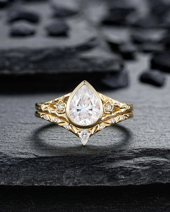 Vintage Pear Moissanite and Diamond Engagement Ring Bridal Set, 14K Yellow Gold Moissanite Full Bezel Leaf Spilt Shank Promise Wedding Ring - ShainJewelry