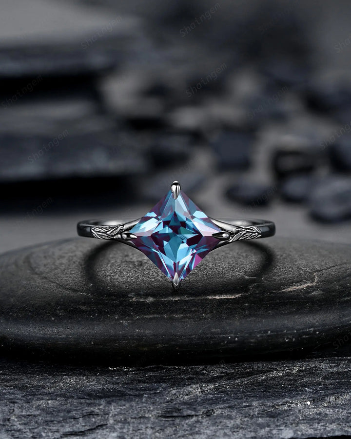 3PCS Gothic Princess Cut Alexandrite Engagement Ring Set, Punk Goth Black Rhodium Wedding Set Promise Ring, June Birthstone, Engraved Leaf - ShainJewelry