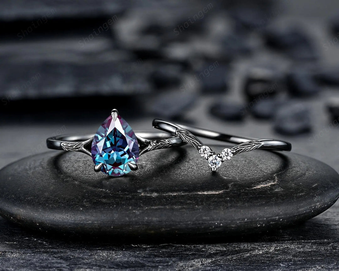 Gothic Pear Shape Alexandrite Leaf Engagement Ring Set, Black Rhodium Promise Ring Punk Black Gold V Shape Curved Solitaire Wedding Ring - ShainJewelry