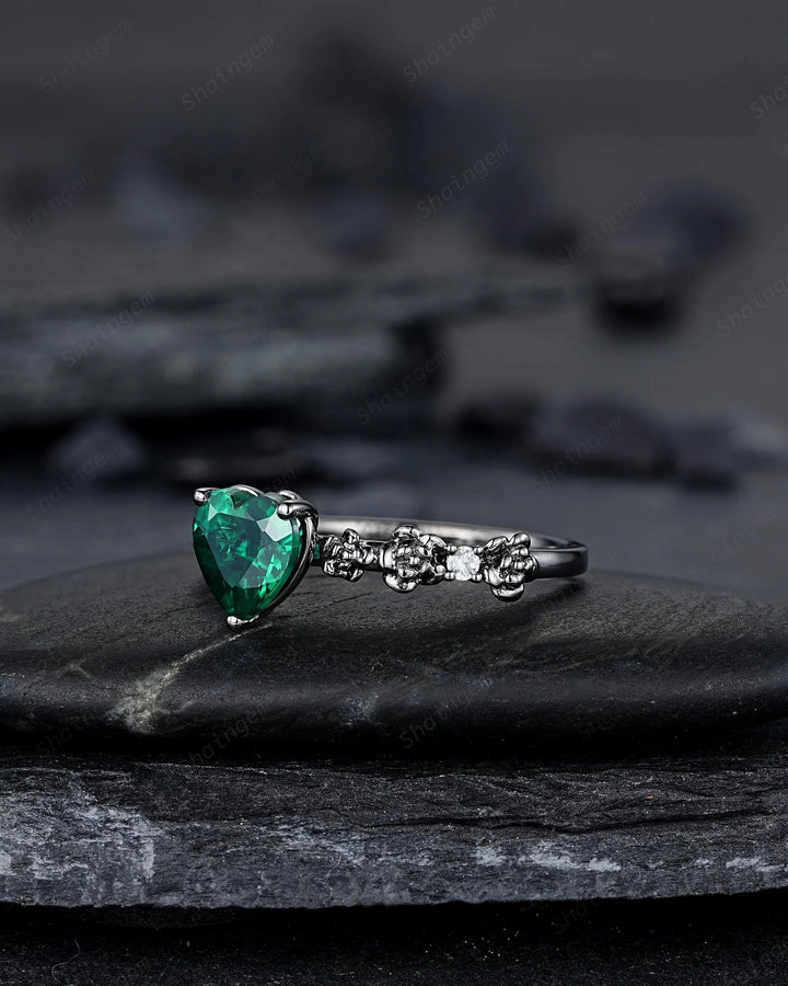 Gothic Black Gold Heart Shape Emerald Engagement Ring, Rhodium Black Love Promise Ring, Witchy Rose Flower Promise Anniversary Ring Gift - ShainJewelry
