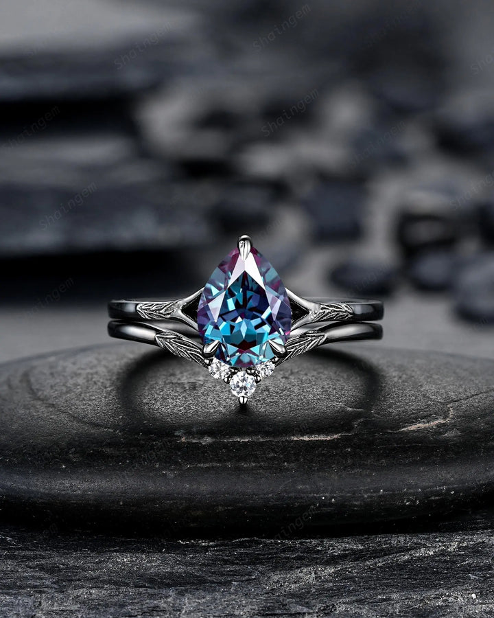 Gothic Pear Shape Alexandrite Leaf Engagement Ring Set, Black Rhodium Promise Ring Punk Black Gold V Shape Curved Solitaire Wedding Ring - ShainJewelry