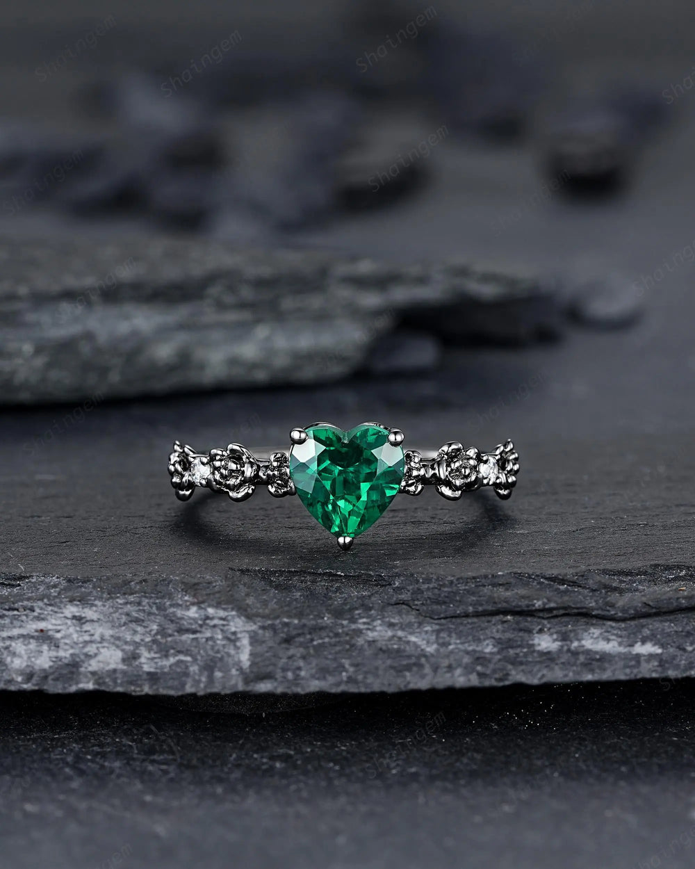 Gothic Black Gold Heart Shape Emerald Engagement Ring, Rhodium Black Love Promise Ring, Witchy Rose Flower Promise Anniversary Ring Gift - ShainJewelry