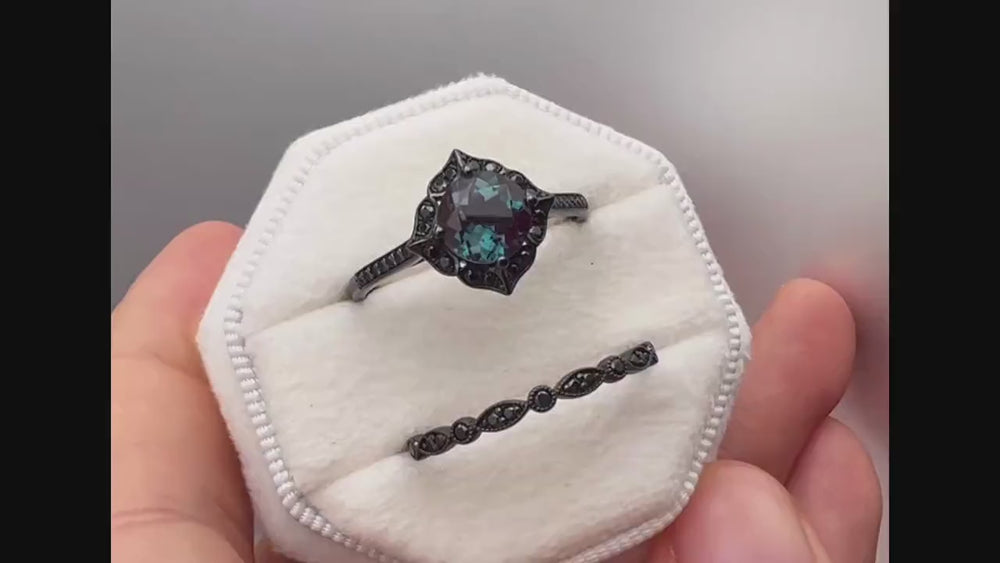 Vintage Round Alexandrite Floral Halo Engagement Ring Set, Unique Black Gold Alexandrite Promise Ring Set, Black Diamond Bridal Set Gift - ShainJewelry